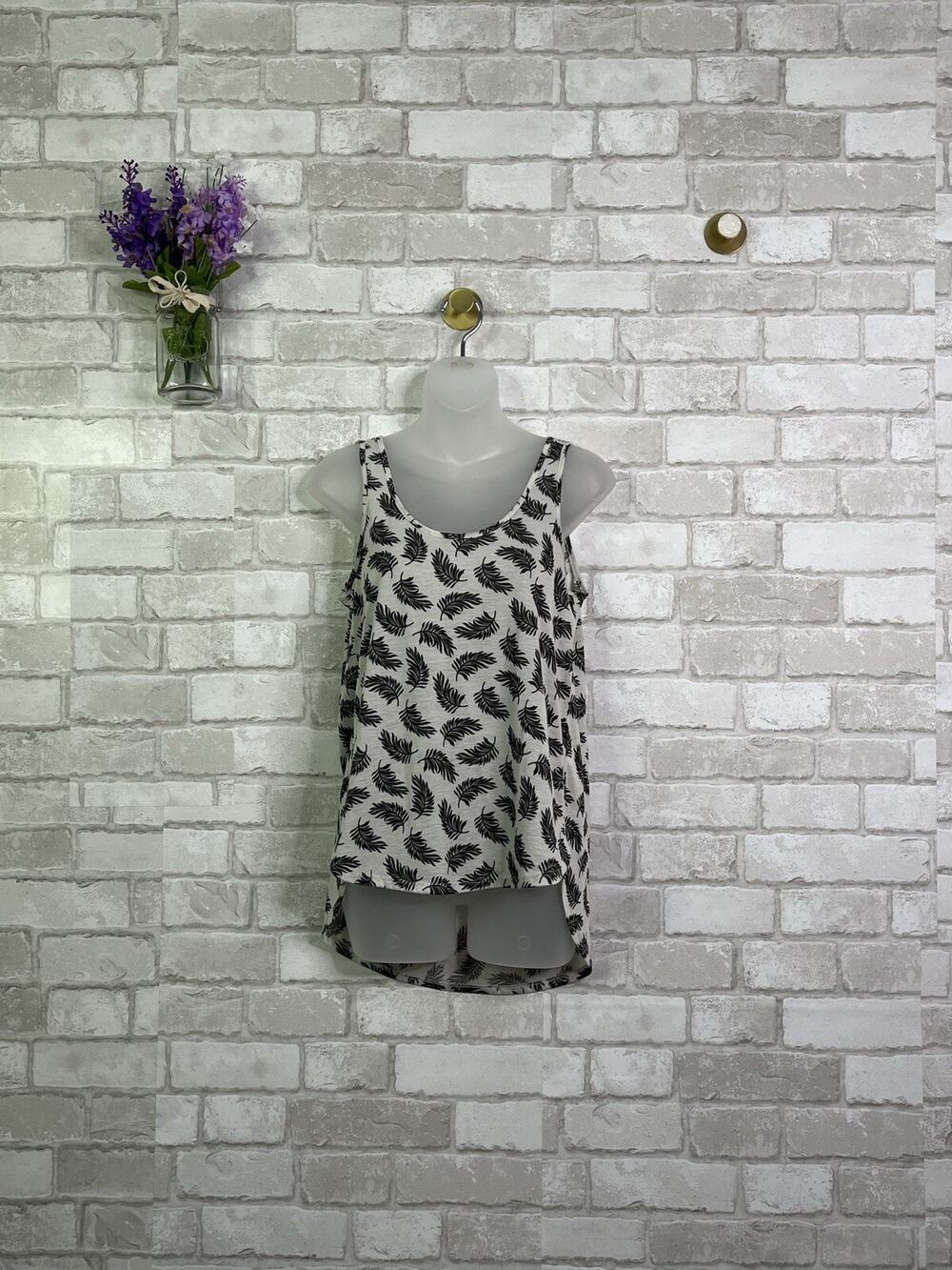CLEARANCE!! H&M Consicous Feather Tank Top